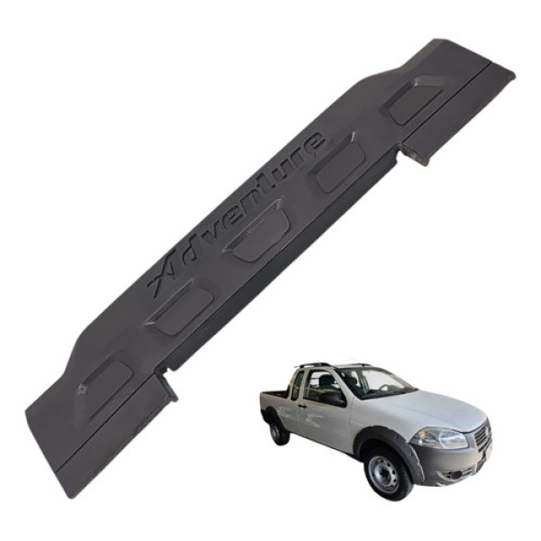 Moldura Tampa Traseira Fiat Strada Cs Adventure 1.4 2012 Cinza-escuro