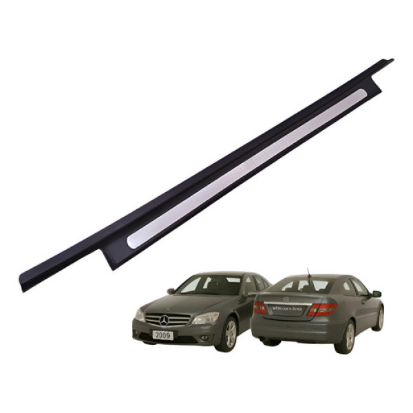 Soleira Porta Dianteira Direita Mercedes Clc 200 1.8 K 2010  Preto