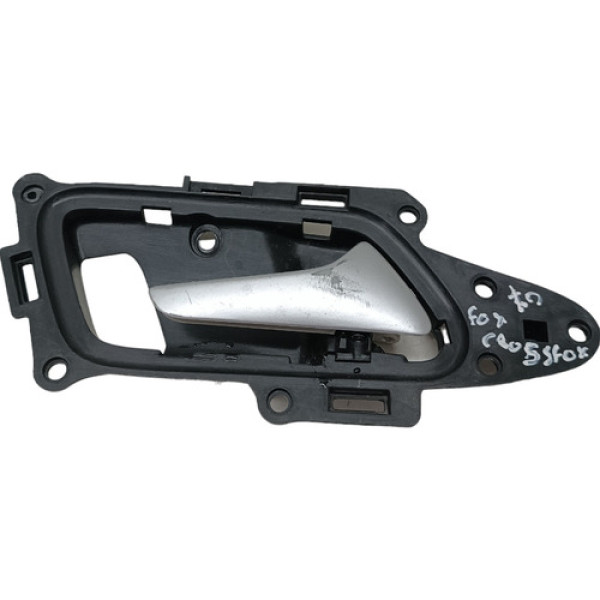 Maçaneta Interna Traseira Direita Vw Crossfox 2009 2012