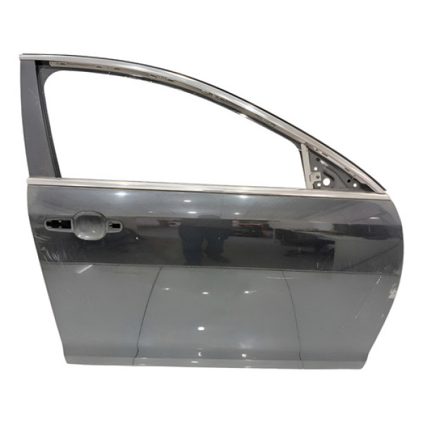 Porta Dianteira Direita Chevrolet Malibu 2012  Direito Preto