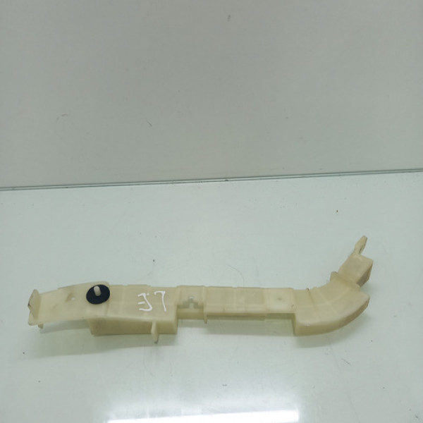 Guia Para-choque Traseiro Le Gm Captiva Sport 2009 2010