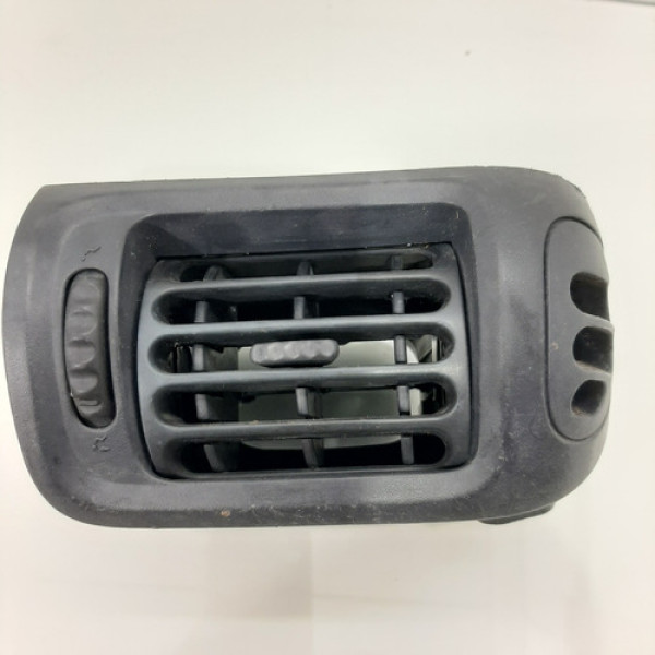 Difusor De Ar Lado Esquerdo Renault Clio 2001 A 2007