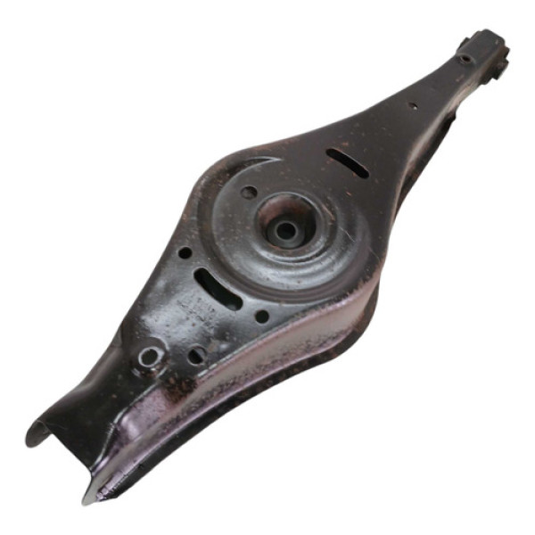 Bandeja Traseira Esquerda Volkswagen Passat 2005 2008