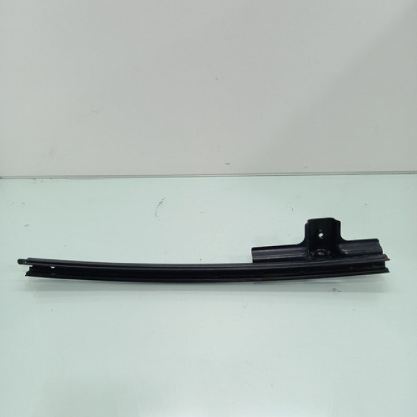 Guia Vidro Dianteiro Direito L200 Triton 2008/2010