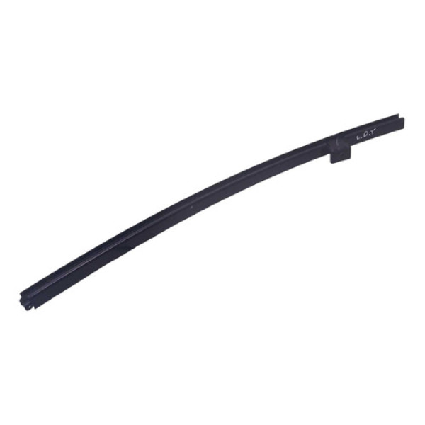 Guia Vidro Traseiro Direito Nissan Frontier 2008 2012