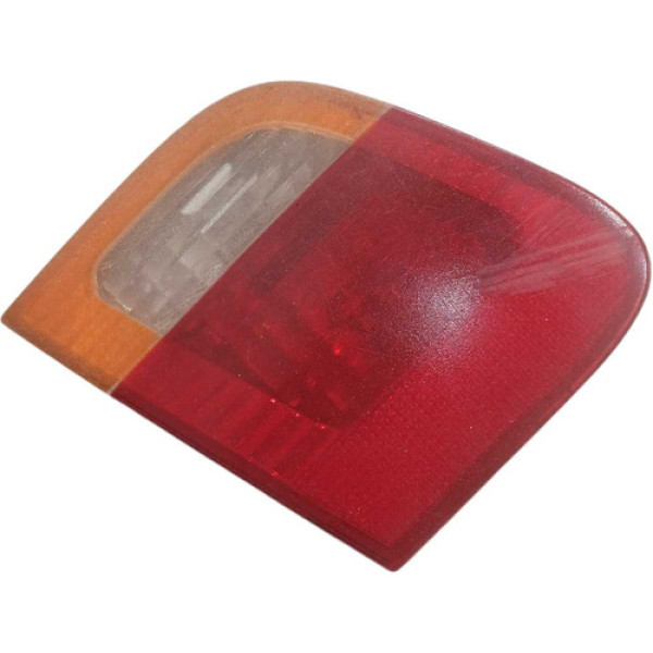 Lanterna Tampa Traseira Esquerda Bmw 325i 2003 Usado