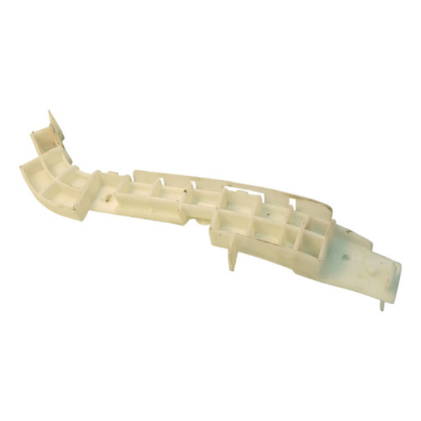 Guia Parachoque Traseiro Esquerdo Gm Captiva 2009 2010