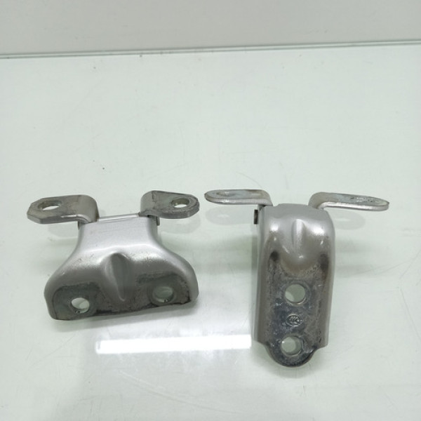 Dobradiça Porta Traseira Le Hyundai  I30 2010 2011 2012