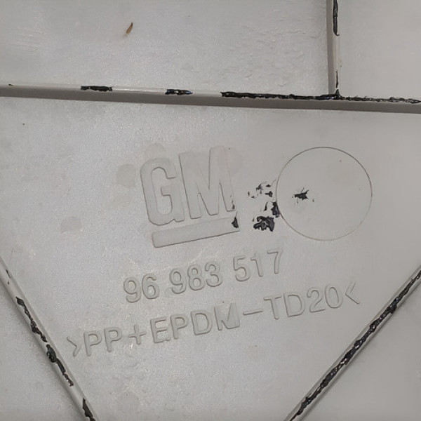 Moldura Coluna Traseira Direita Gm Cruze 1.8 Ltz 2014