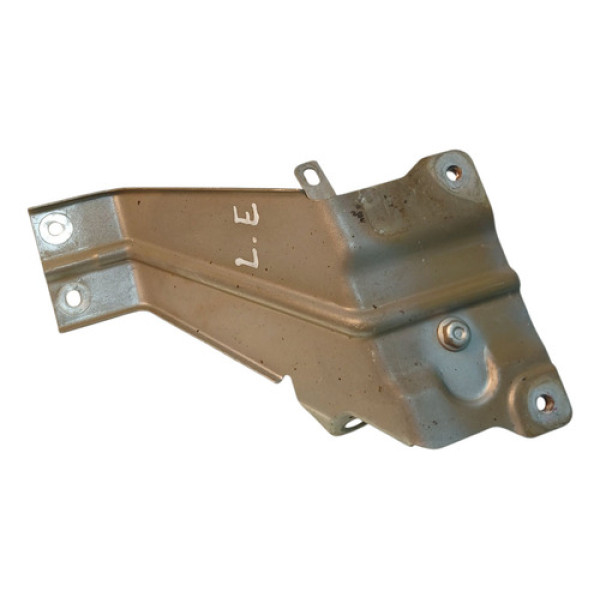 Suporte Esquerdo Paralama Chevrolet Captiva 2009 2010