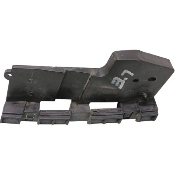 Guia Parachoque Traseiro Esquerdo Tiida 1.8 2009 2010 2011