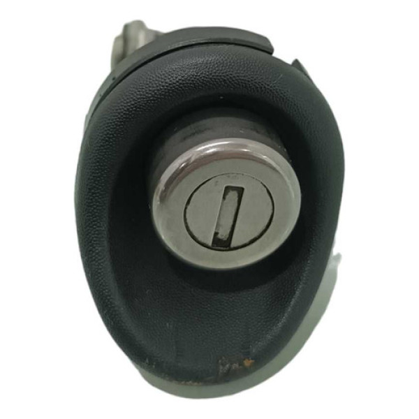 Cilindro Miolo Tampa Traseira Renault Clio Exp 1.0 16v  2016