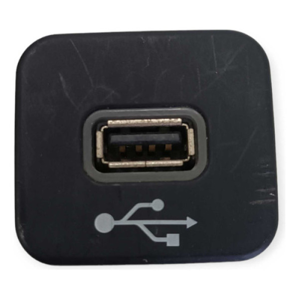 Entada Usb Fiat Argo Drive 1.0  2020