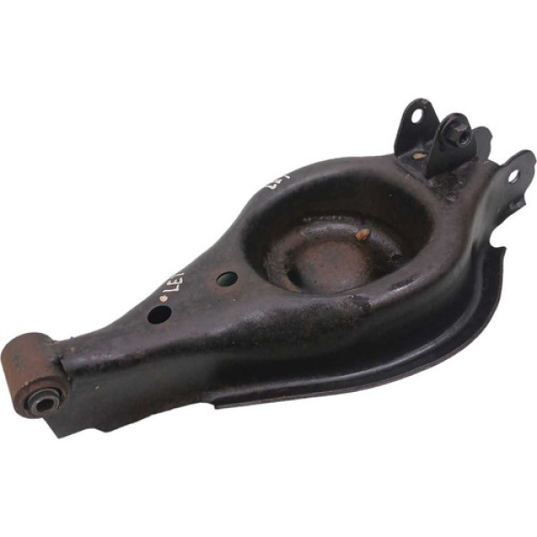 Bandeja Suspensão Traseira Esquerda Captiva 2.4 2009