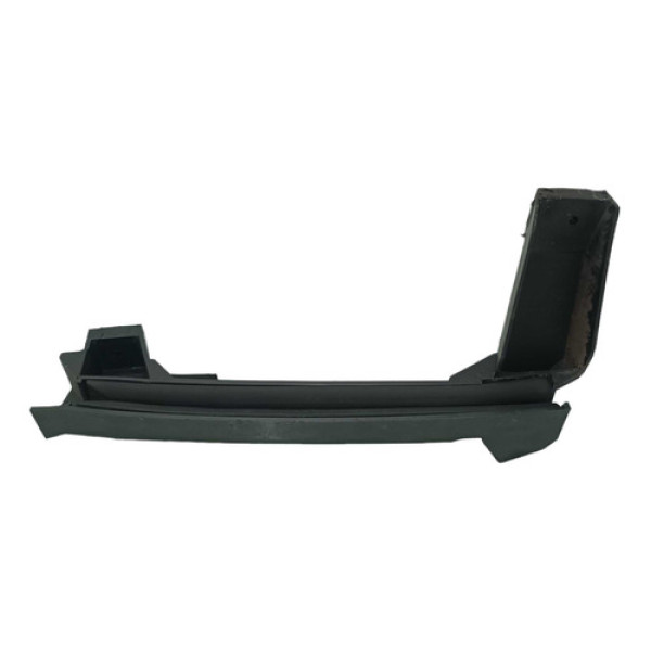 Guia Vidro Traseiro Direito Chevrolet Onix Lt 1.4 2017 Preto