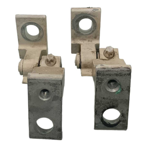 Par Dobradiça Dianteira Direita Volkswagen Saveiro 1.6  2015