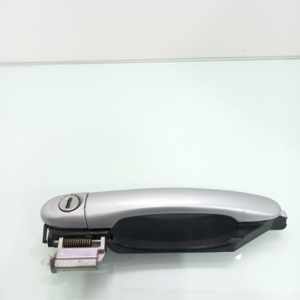 Maçaneta Externa Dianteira Direita Fiat Mobi 2016 A 2018