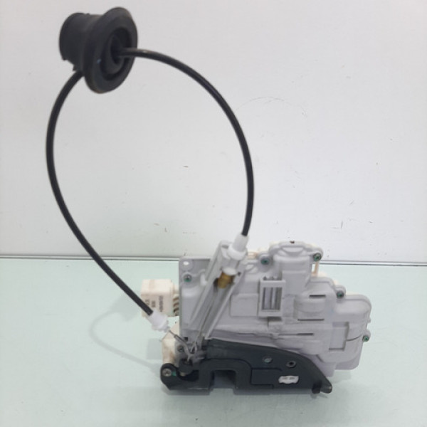 Fechadura Porta Dianteira Direita Audi A4 1.8 2005 2006 2007