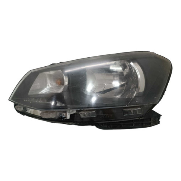 Farol Esquerdo Volkswagen Saveiro 1.6 8v Cs St Mb 2015