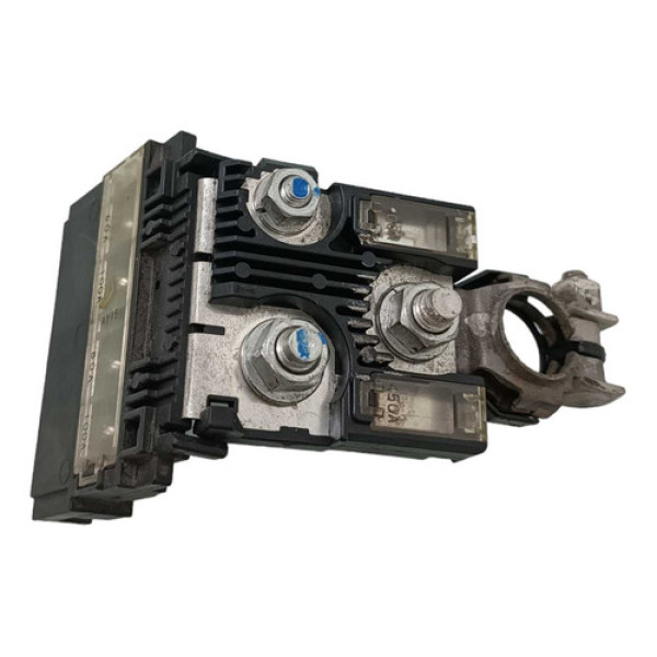 Polo Positivo Bateria Nissan  Versa 1.6 16v  2020