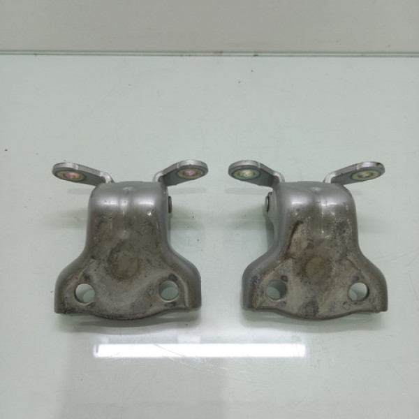 Dobradiça Porta Traseira Direita Gm Captiva Sport 2009 2010 