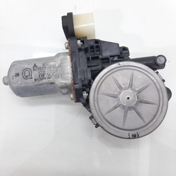 Motor Vidro Traseiro Direito L200 Triton 3.5 V6 4x4 08 A 10