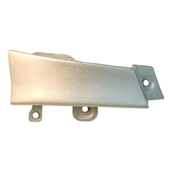 Moldura Lanterna Traseira Esquerda Gm Captiva 2009 2010