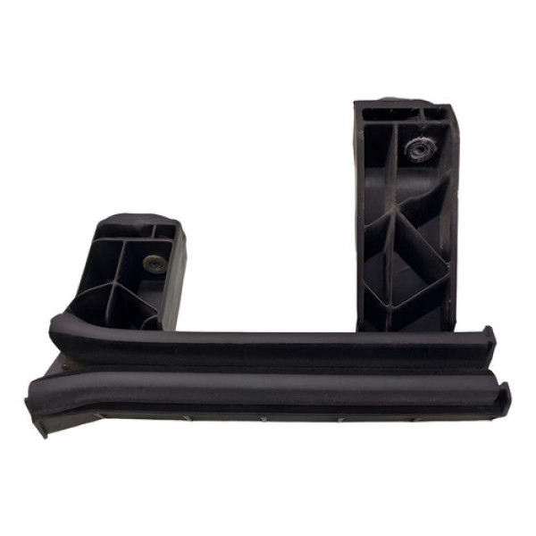  Guia Vidro Traseiro Direito Peugeot  408 2.0 2011 Preto