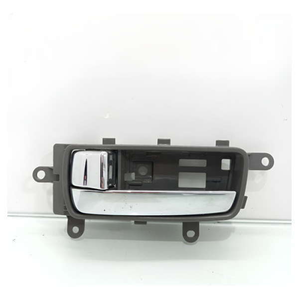 Maçaneta Interna Traseira Esquerda Nissan Sentra 2008/2012 Traseira