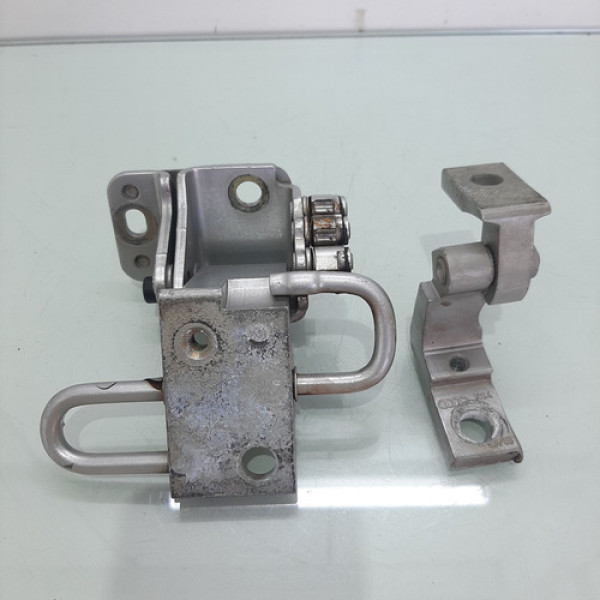 Dobradiça Porta Dianteiro Direito Audi A4 1.8t 2005 2007