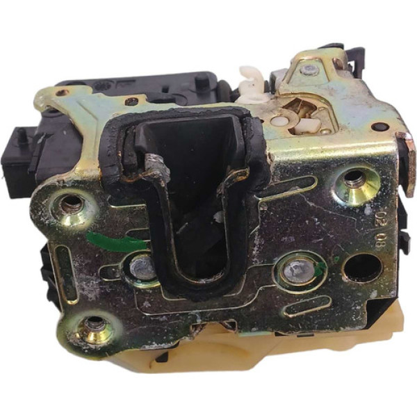 Fechadura Dianteira Direita Renault Sandero 1.6 2008