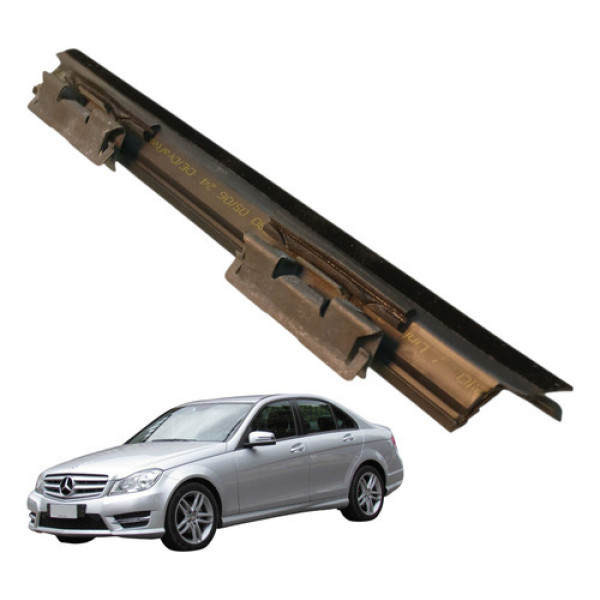 Guia Moldura Traseira Esquerda Mercedes C180 2013 2014